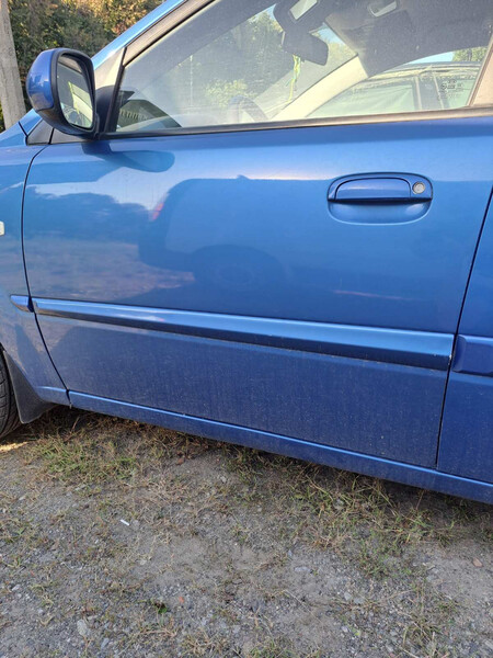 Молдинги Kia Rio хэтчбек 2011 г.  1.4 л бензин