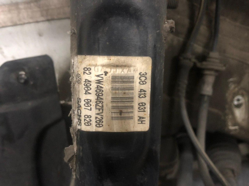 Амортизатор передний левый Volkswagen Passat CC  2013 2.0 Бензин Киев