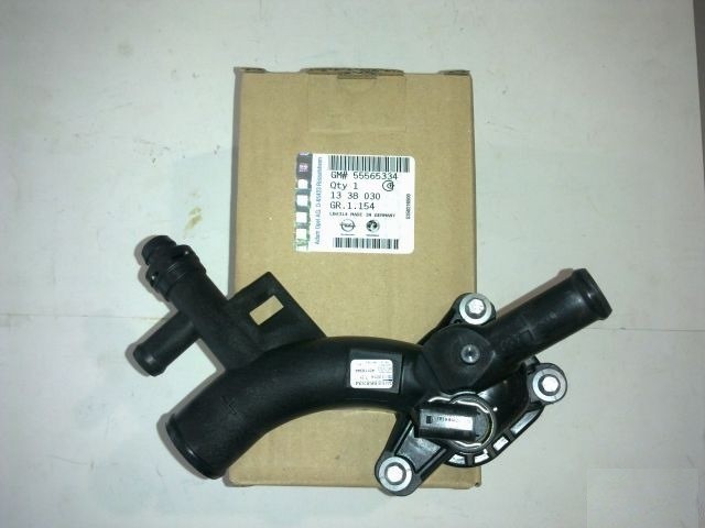 Трубка системы охлаждения 55565334   Opel Astra