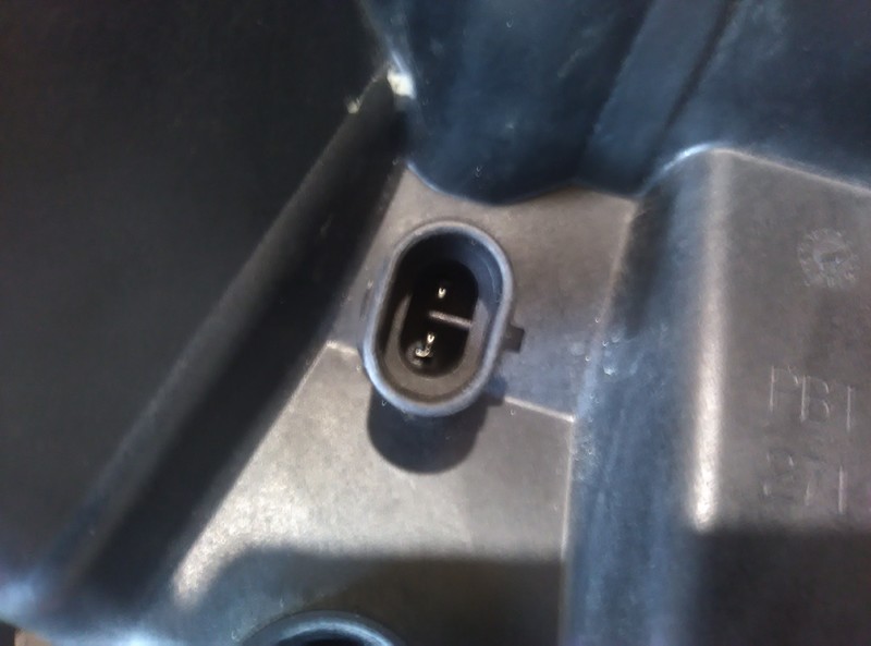 Разъемы головных фар с проводкой Mercedes-Benz G-Class Gelenvagen 2010 5.0 Бензин Житомир