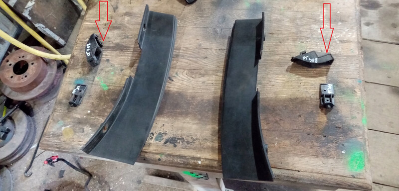 Кронштейн фары правый задний Kia Sportage 2  2008 2.0 Бензин 