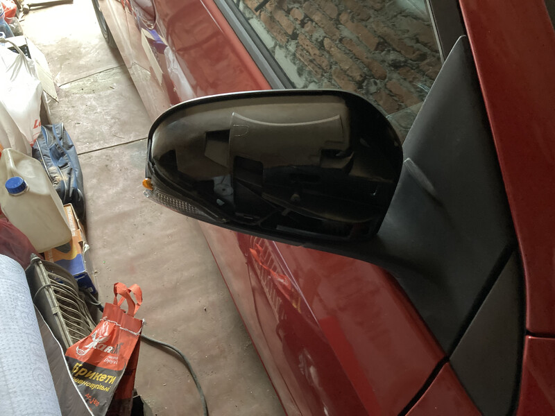 Крышка зеркала Toyota Corolla  2014 1.8 Бензин Николаев