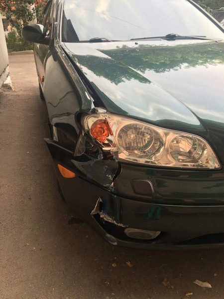 Основна фара у зборі Nissan Maxima A33  2000 3.0 Бензин 