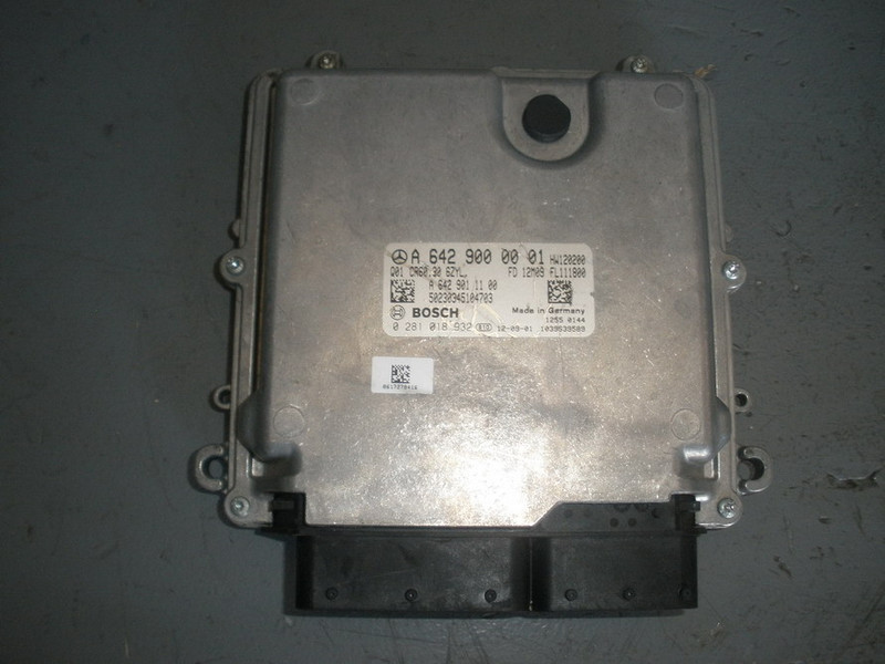 Блок управления двигателем Mercedes-Benz Sprinter  2014 3.0 Дизель Черновцы