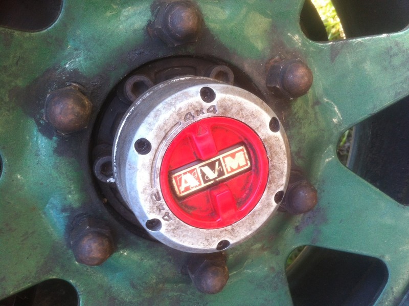 Кришка ступиці Nissan Patrol Y60  1995 4.2 Дизель Ивано-Франковск