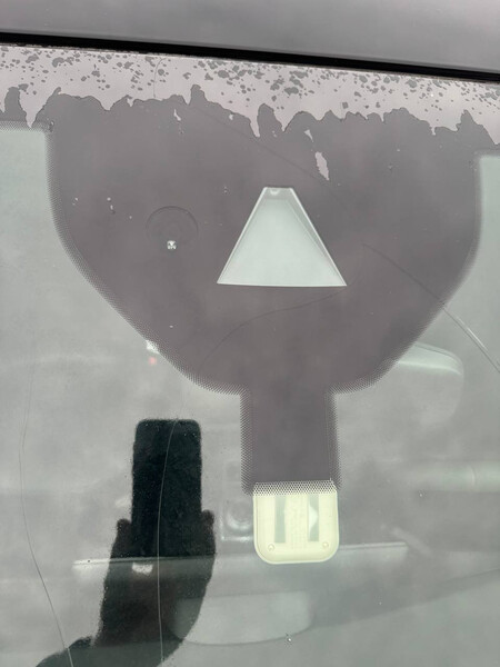 Стекло лобовое PJ6Z-7803100-D   Ford Escape