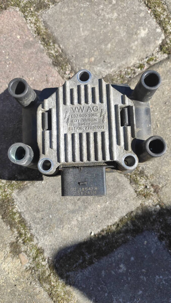 Катушка зажигания Volkswagen Jetta 6  2015 2.0 Бензин 