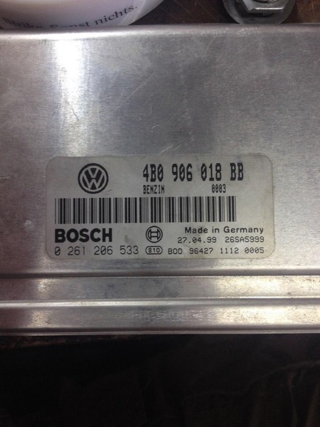 Електронний блок керування двигуном Volkswagen Passat B5 універсал 1999 р.  1.8 л бензин Прилуки