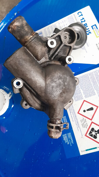 Корпус помпы Mazda Tribute  2002 3.0 Бензин Жашков