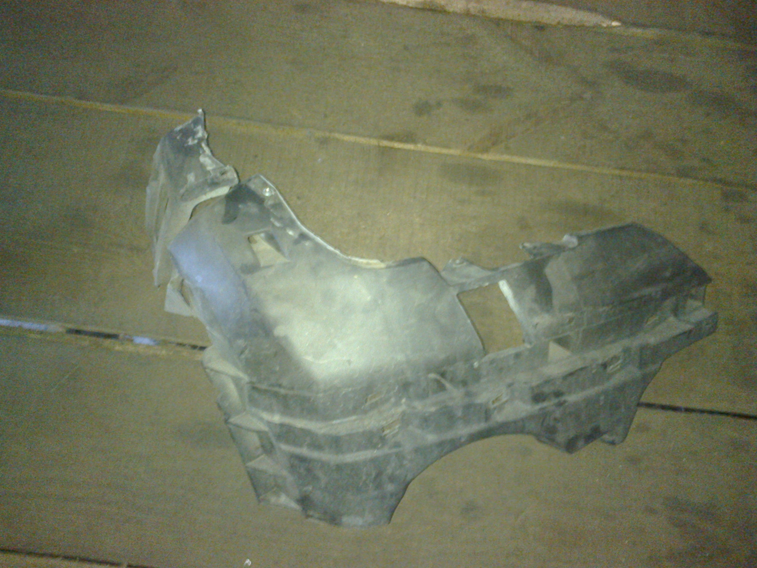 Направляющея переднего бампера Nissan Pathfinder R51  2011 2.5 Дизель Киев