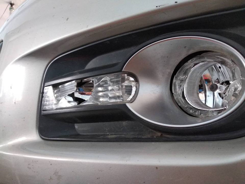 Противотуманная фара L169-51-690A   Mazda 5, Mazda CX-7