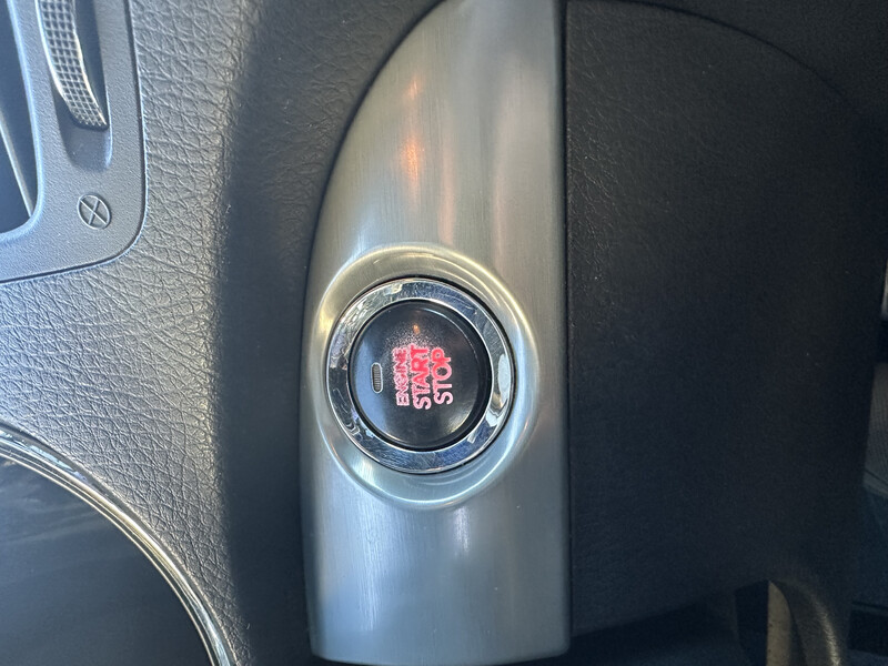 Кнопка запуска start/stop Kia Sorento  2011 2.2 Дизель Винница