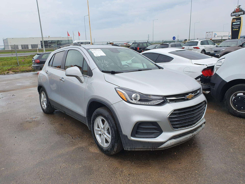 Капот Chevrolet Tracker Trax USA 2018 1.4 Бензин Винница