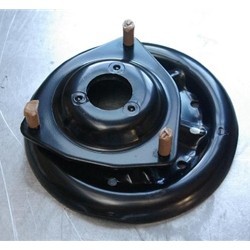 Опора задней стойки (чашка стойки Nissan Sunny N14 1994 1.4 Бензин 