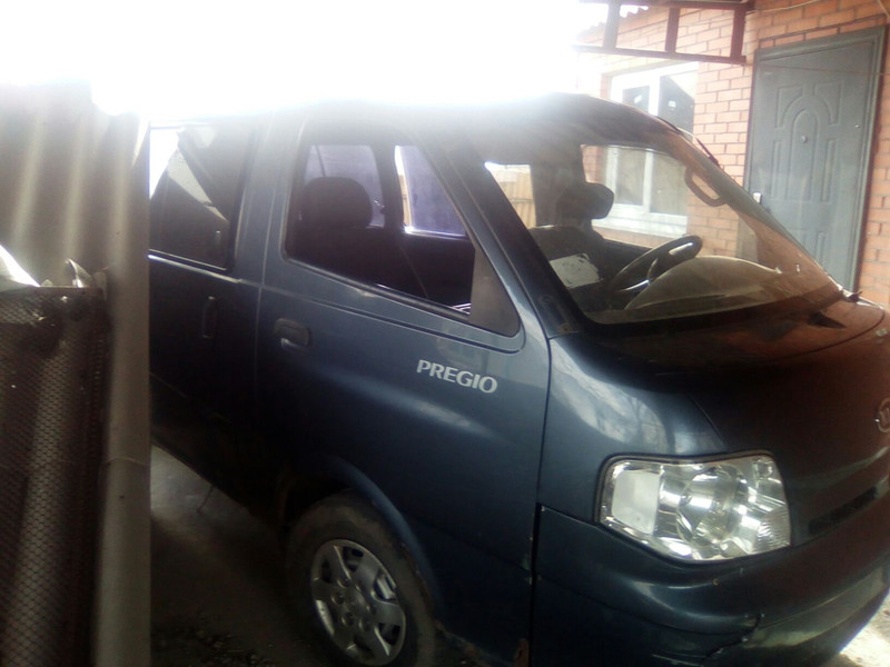 Решетка радиатора Kia Pregio 2006 г.  2.7 л дизель Мелитополь