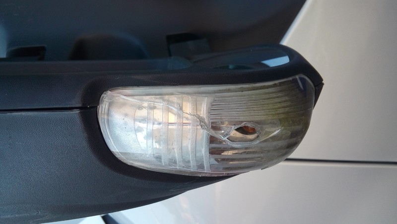 Фонарь указателя поворота (передний)левый на зеркале Renault Master  2012 2.3 Черкассы