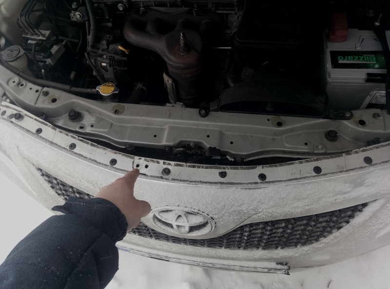 Уплотнитель капота Toyota Camry 40  2007 2.4 Бензин Чернигов