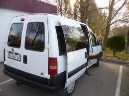 Задние стекла в розпашонку с уплотнителем Citroen Jumpy 2005 р.  2.0 л дизель Івано-Франківськ