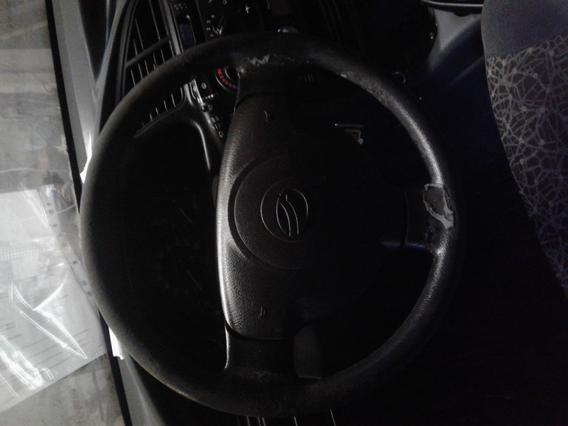 Кермо Daewoo Lanos  2011 1.5 Бензин 