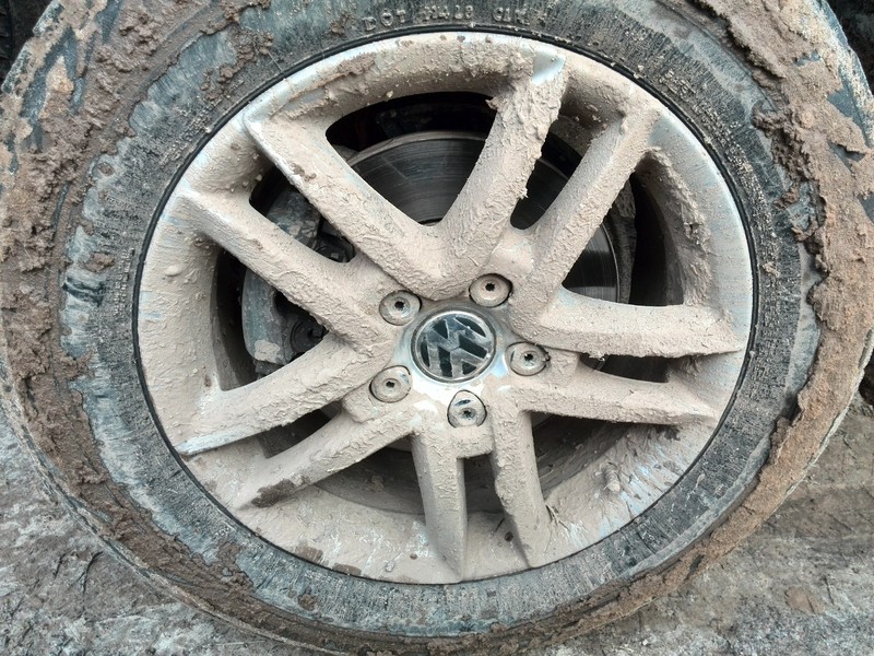 Заглушка диска фольксваген туарег Volkswagen Touareg 2008 р.  2.5 л дизель Чернігів