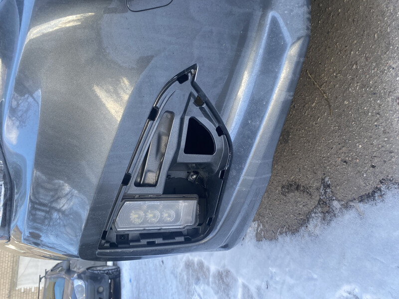 Решітка бампера права Subaru Impreza  2017 2.0 Бензин Дніпро