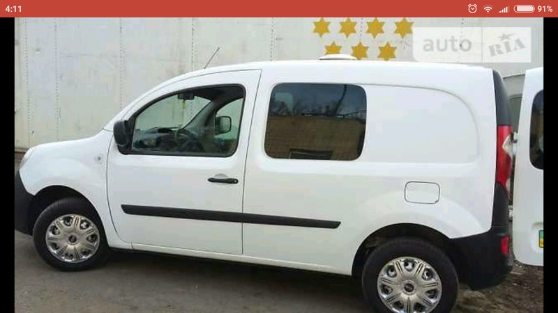 Стекло боковое задне левое коротке Renault Kangoo  2010 1.5 Дизель Калуш
