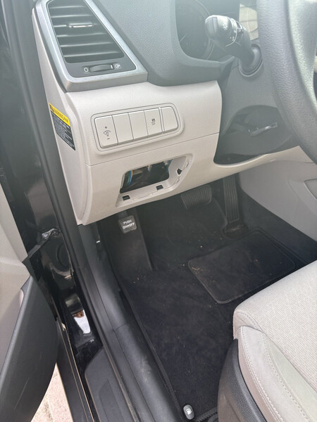 Кришка салону блоку запобіжників Hyundai Tucson  2017 2.0 Бензин Львов