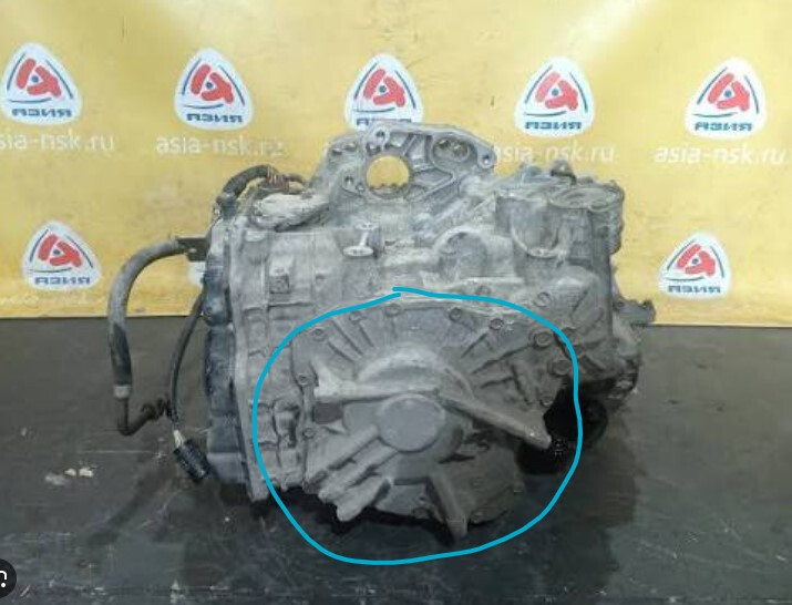 Кришка бокова акпп Land Rover Freelander 2004 г.  2.0 л дизель Вараш