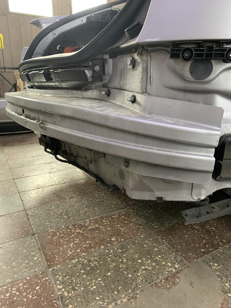 Усилитель бампера Tesla Model S 2013 г.  85.0 л электро Бровары
