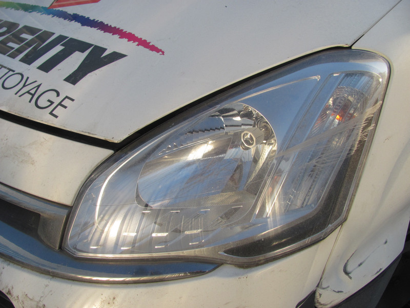 Фара передняя, задняя Citroen Berlingo  2013 1.6 Дизель Полтава