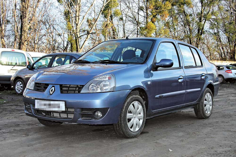 Крыло переднее правое Renault Symbol  2006 1.4 Бензин Киев