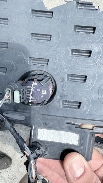 Под парктроник Jeep Grand Cherokee  2022 2.0 Бензин Одеса