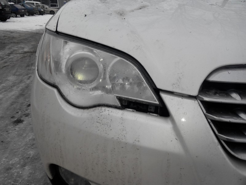 Накладка на фару Subaru Outback 2006 г.  2.5 л бензин Ровно