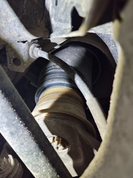 Пневмоподушка задняя левая BMW X5  2013 3.0 Дизель Надворная