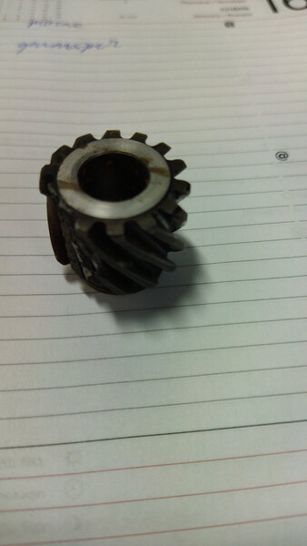Шестерня распредвала задняя Peugeot 309  1986 1.3 Бензин 