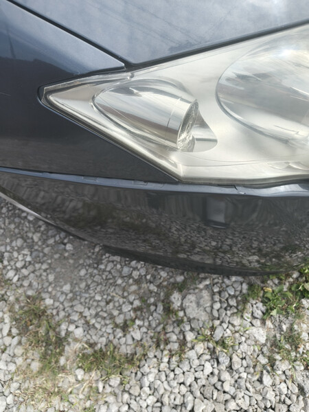 Кронштейн бампера переднего правый (сторона пассажира) Renault Laguna 3  2009 универсал 1.5 Дизель Днепр