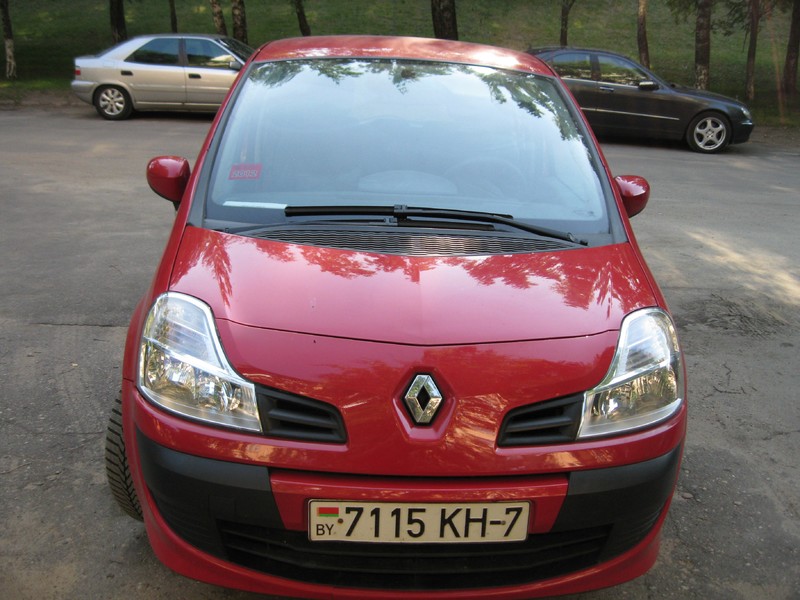 Бампер передний Renault Grand Modus  2008 хэтчбек 1.2 Бензин Симферополь