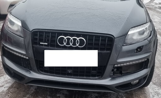 Фара лев/бампер передний/панель передняя Audi Q7  2013 