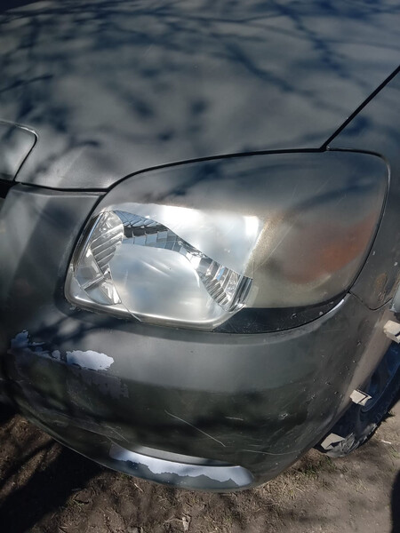 Фара передняя Mazda BT-50 2008 г.  2.5 л дизель Днепр