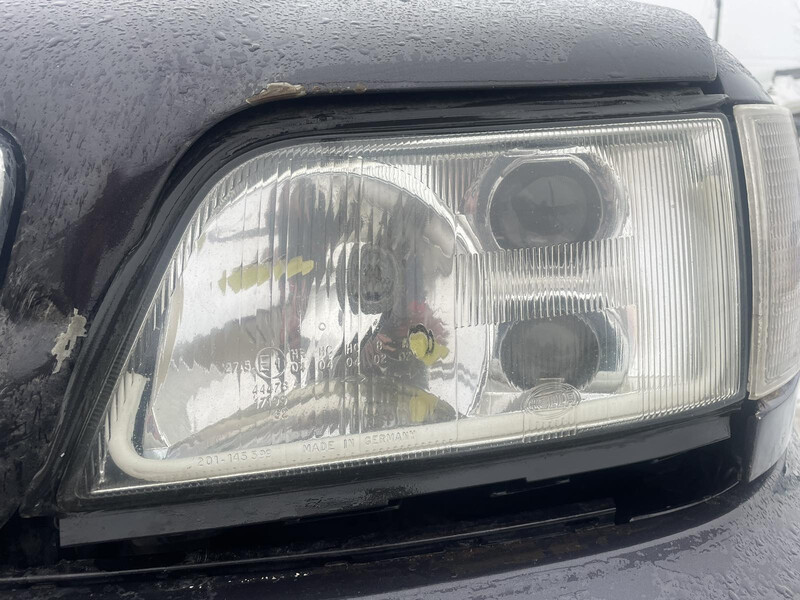 Фара левая Audi A6 C4 1996 г.  2.6 л бензин Ровно