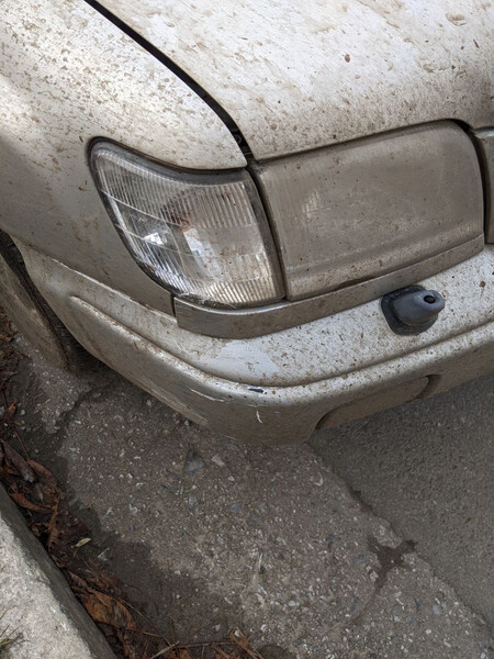 Передній правий поворотник Subaru Forester SF  1999 універсал 2.0 Бензин 