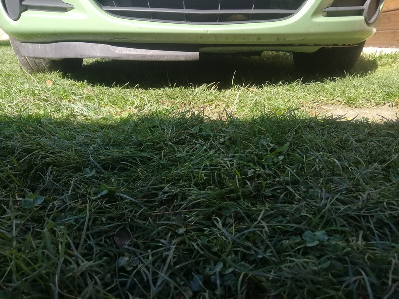 Губа переднего бампера Opel Corsa  2010 Ровно