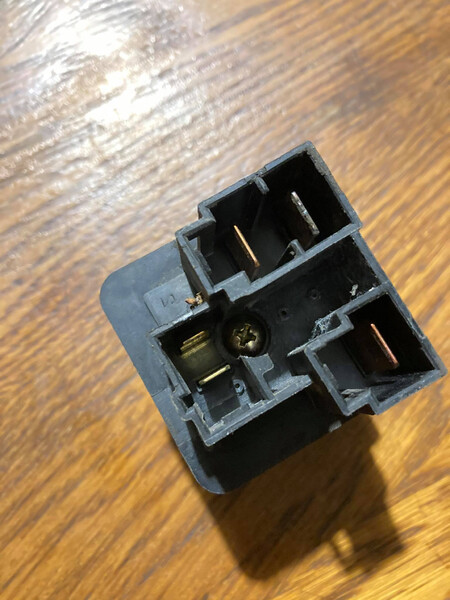 Реле свечей накала Nissan Patrol Y60  1994 2.8 Дизель Кременчуг