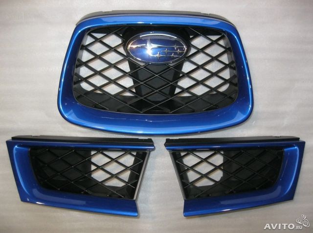 Решетки радиатора 3 шт Subaru Impreza  2006 1.5 Бензин 