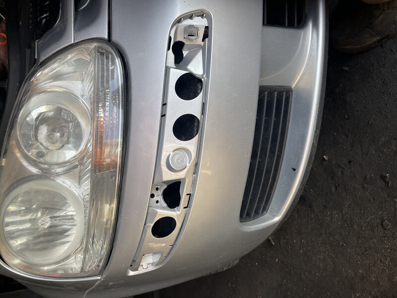 Накладка бампера Volkswagen Golf 5  2005 хэтчбек 1.6 Бензин Черкассы