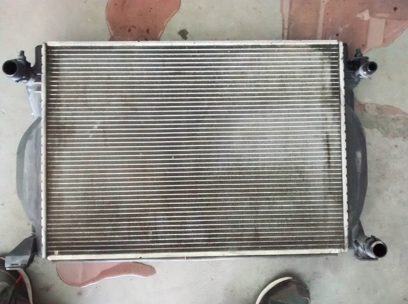 Радиатор 8E0 121 251 C   Audi A6