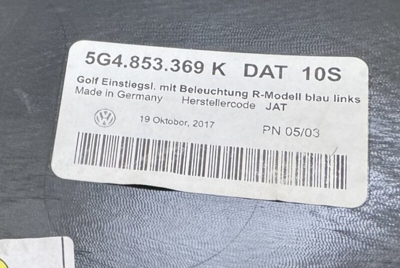 Накладка порога ліва ambient Volkswagen e-Golf  2015 хэтчбек 5.0 Электро Винница