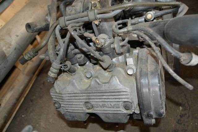 Двигатель голый ej20j или 20e Subaru Forester  1997 универсал 2.0 Бензин Киев