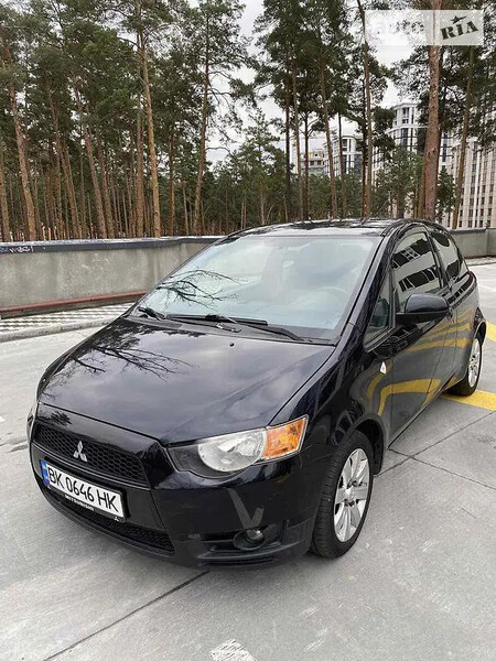 Зеркало левое Mitsubishi Colt  2009 хэтчбек 1.3 Бензин Киев