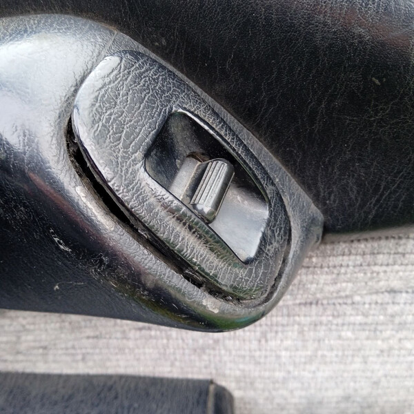 Кнопка стеклоподъемника Toyota Carina E  1993 2.0 Дизель Киев